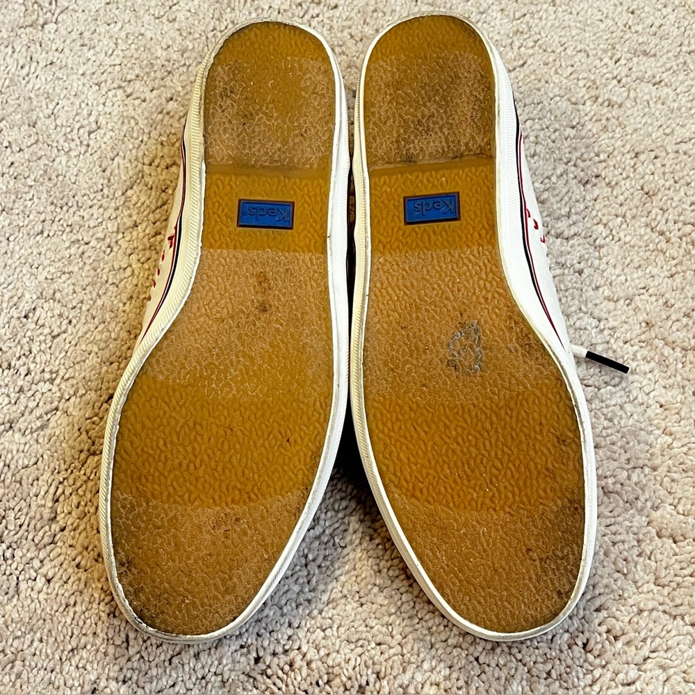 KEDS Champion Pennant  Baseball Sneakers Canvas Red Stitching Low Top Womens 9 - Picture 9 of 9